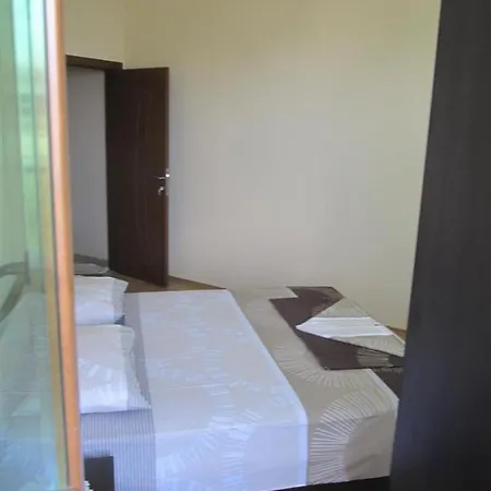 Rayski Zalez Apartman Pomorie