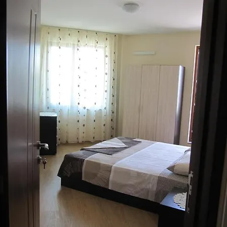 Appartement Rayski Zalez