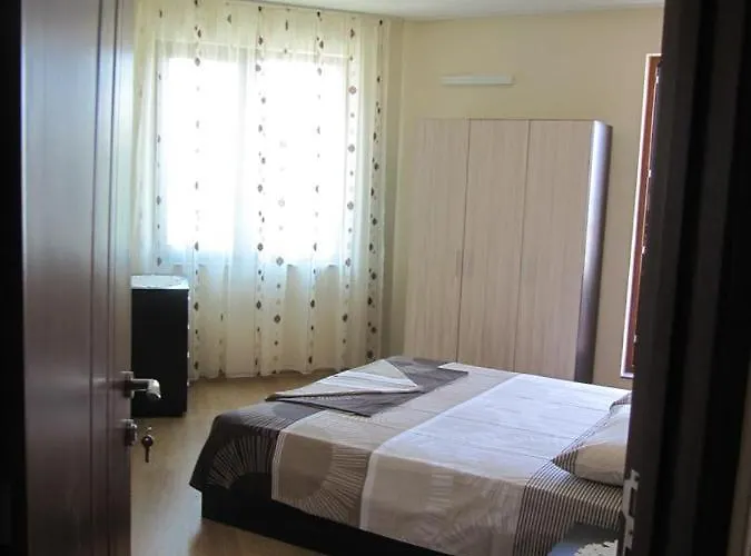 Lägenhet Rayski Zalez